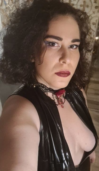 MISTRESS ANGIE